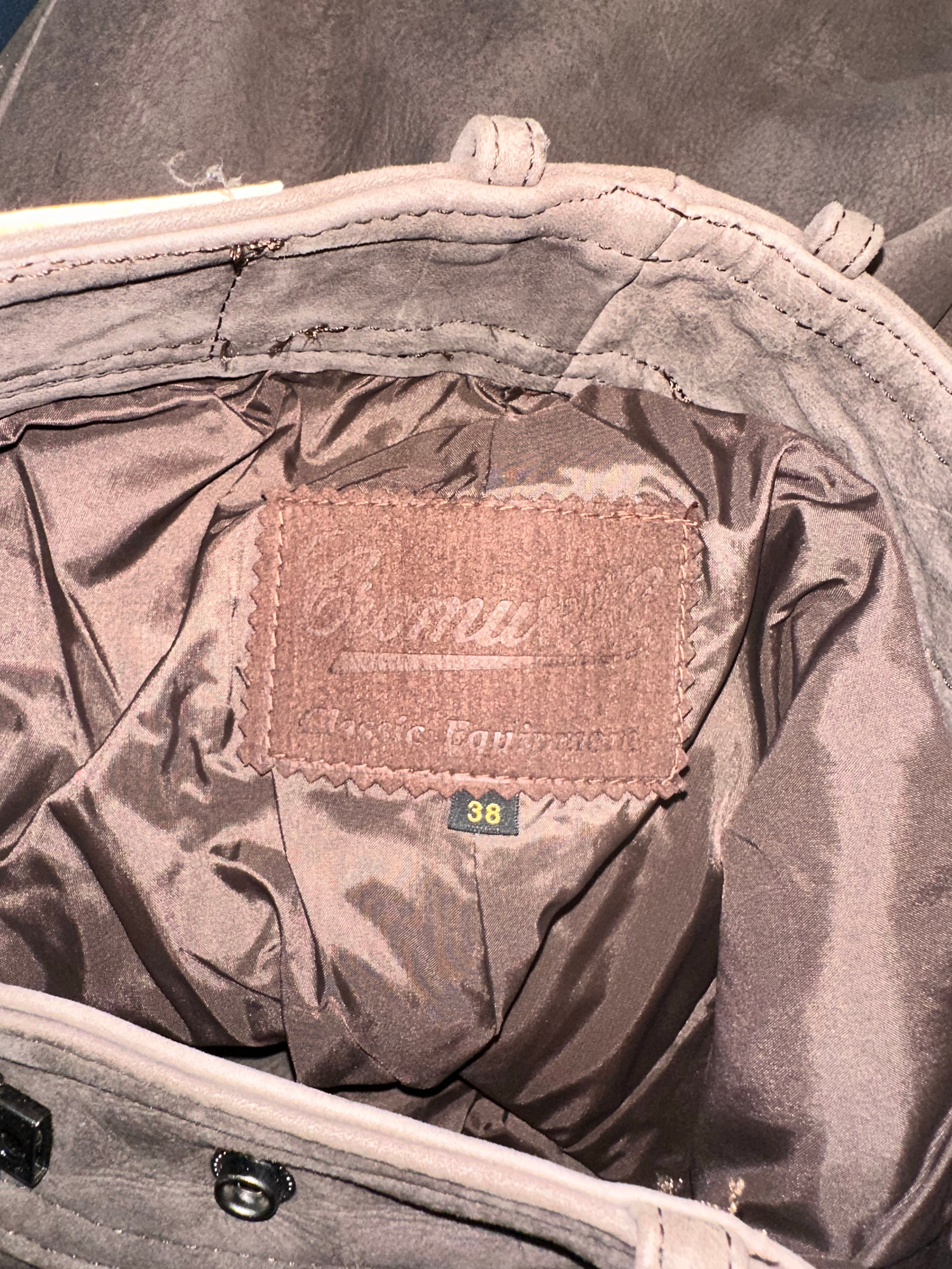 Vintage Cromwell Bottom (38)